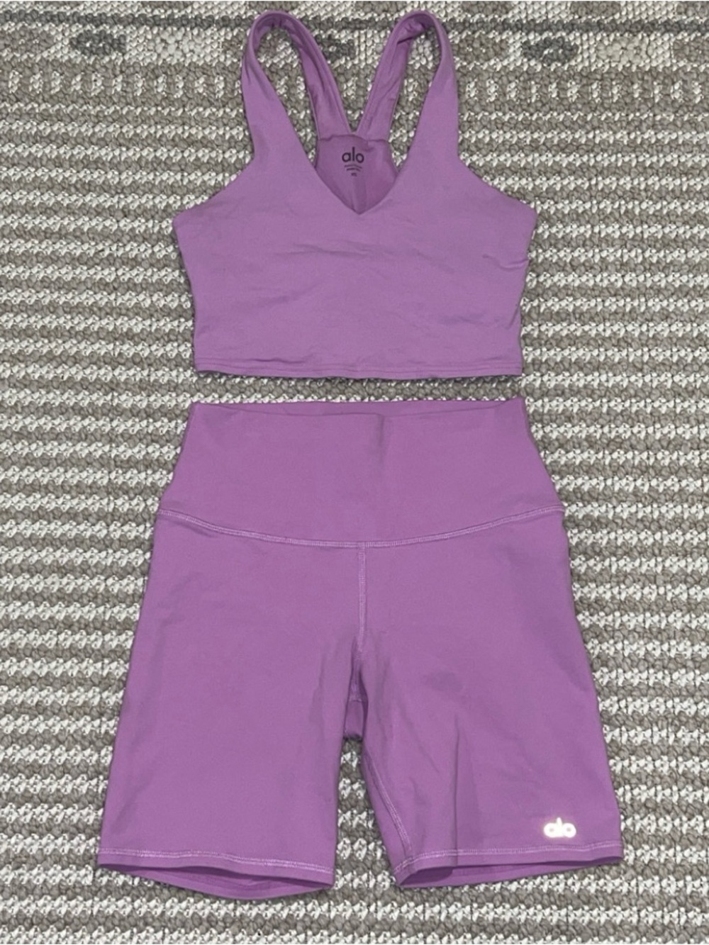 ALO Yoga Lavender Matching Airbrush Fabric Set - XS